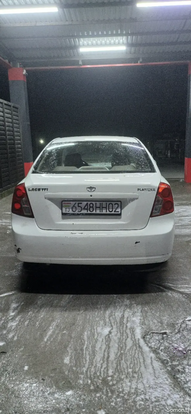 Daewoo Lacetti 2006 · 1.6 AT
