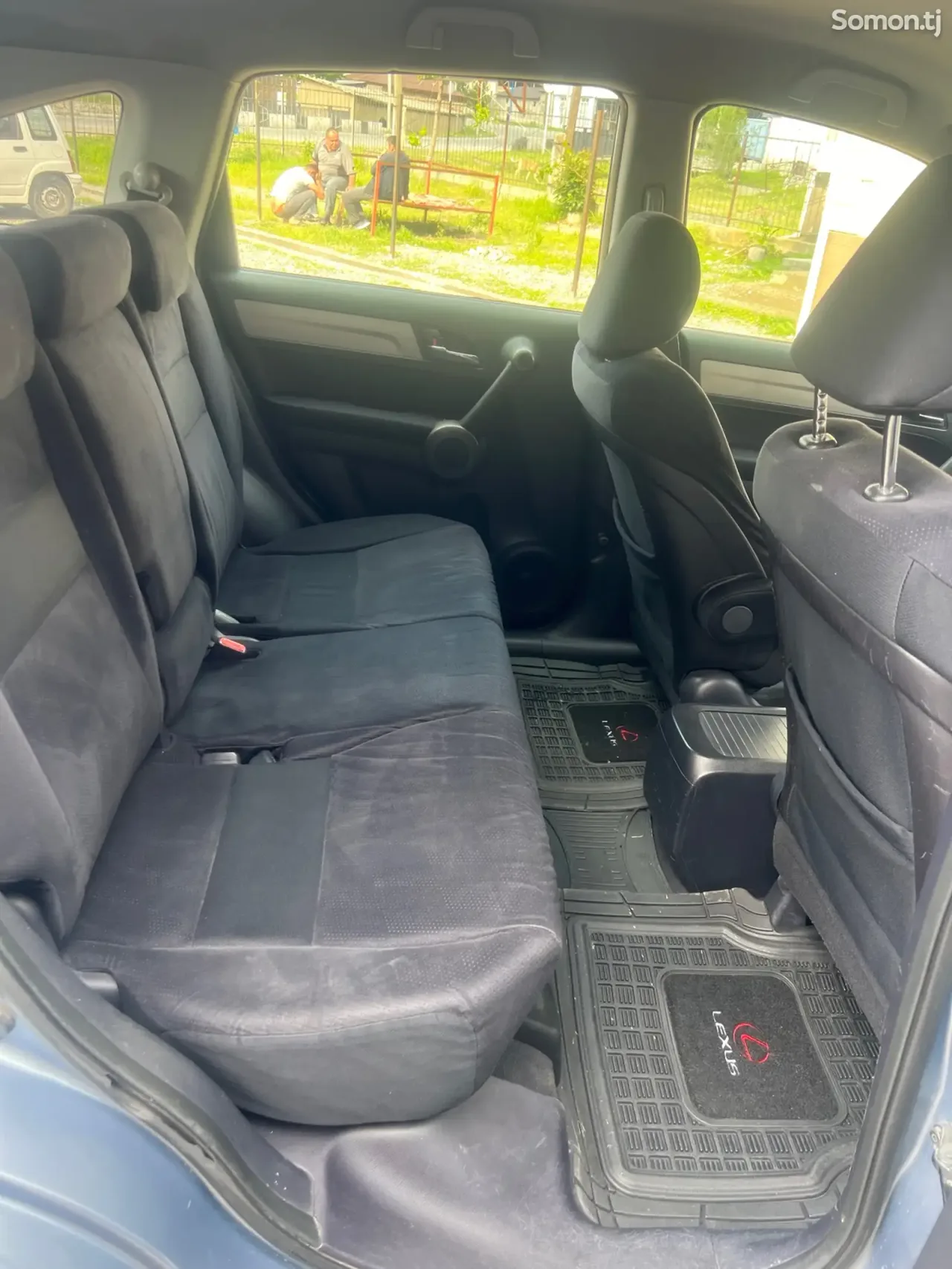Honda CR-V 2010 · 2.4 AT