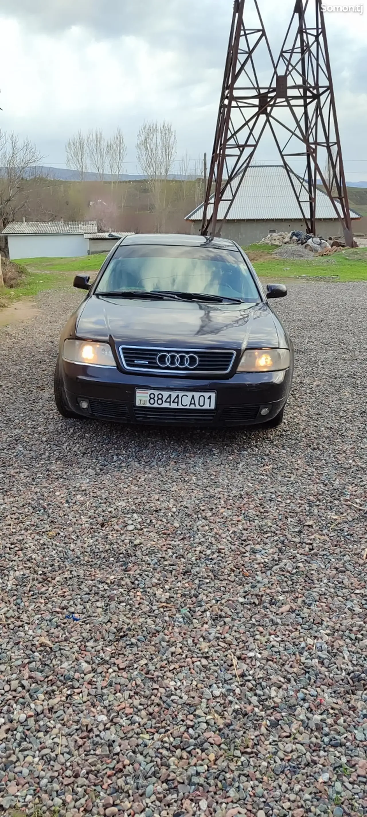 Audi A6 2001 · 2.4 MT