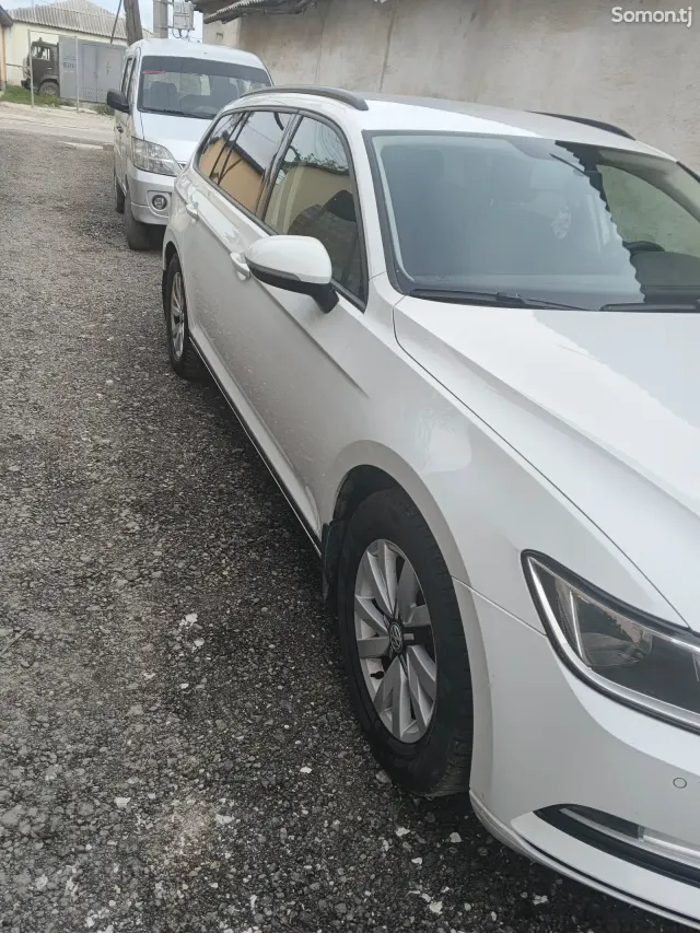Volkswagen Passat 2015 · 1.4 AT