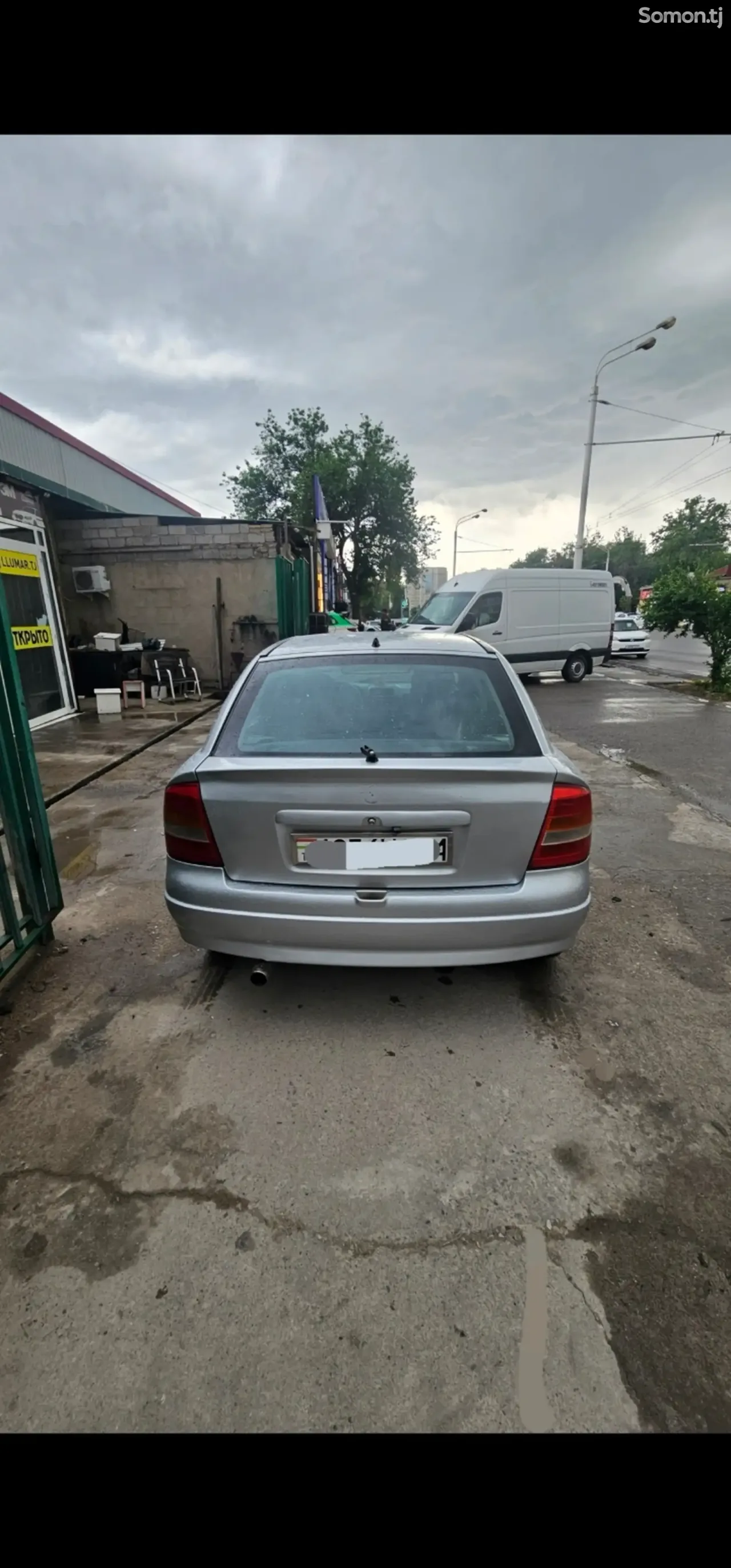Opel Astra G 2000 · 1.6 MT