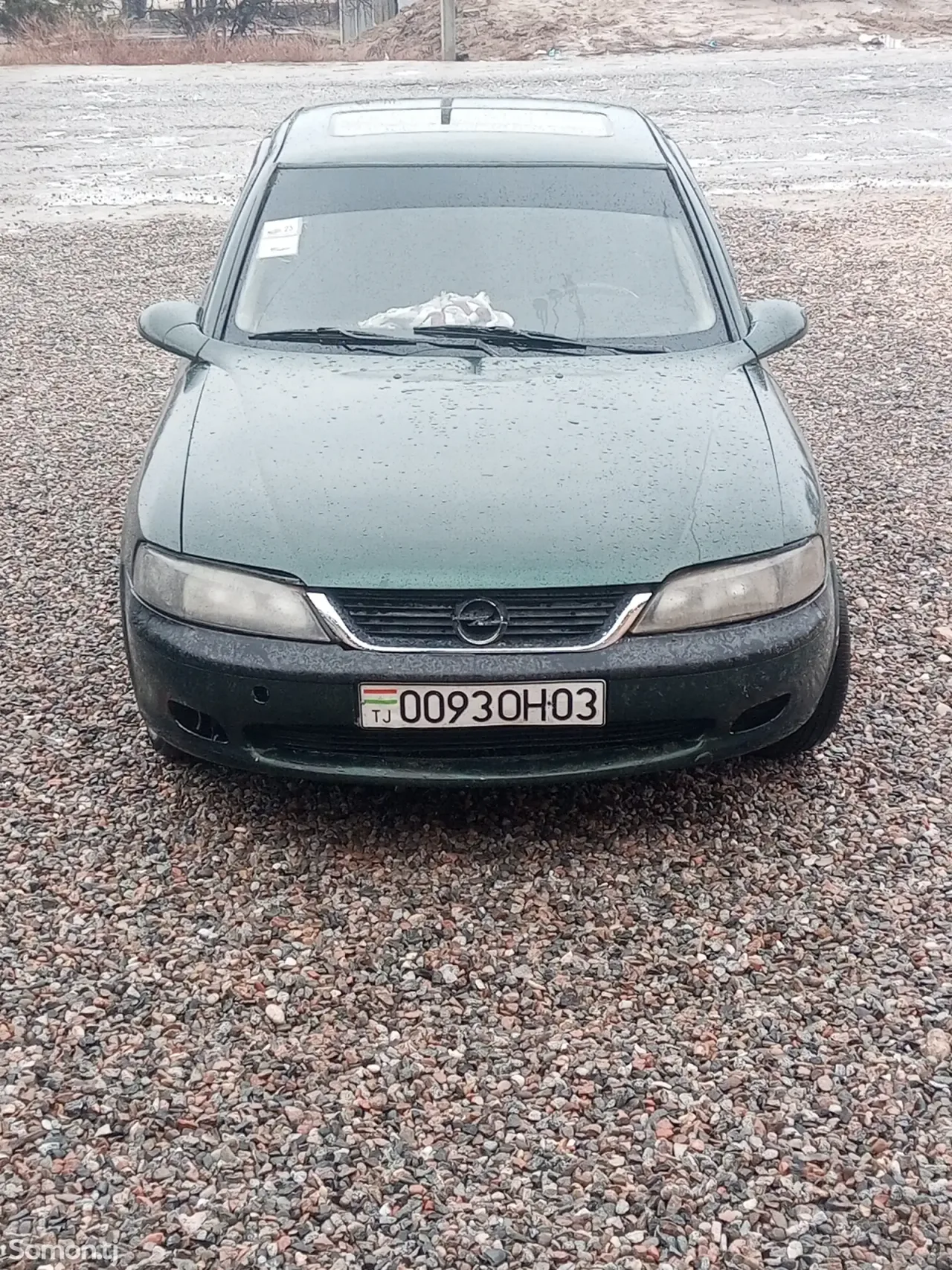 Opel Vectra B 1996 · 1.6 MT