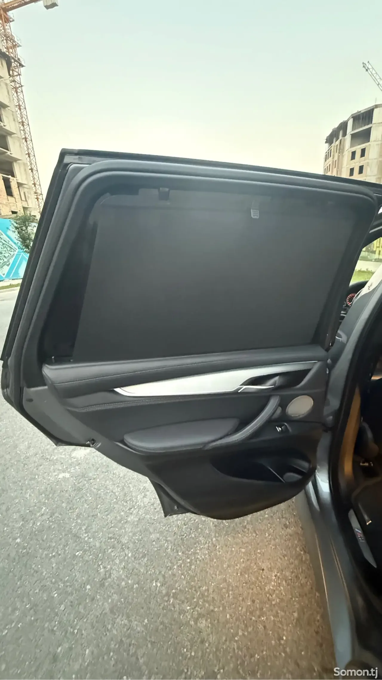 BMW X5 M 2018 · 5.0 AT