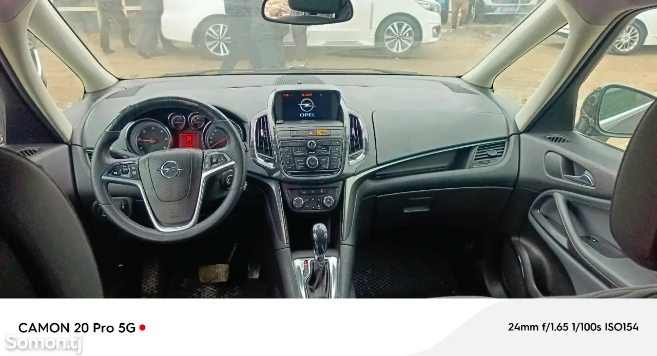 Opel Zafira 2012 · 1.9 AT