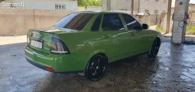 Lada (ВАЗ) Priora 2013 · 1.8 MT