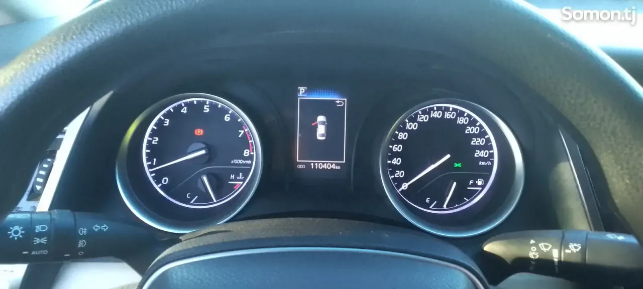 Toyota Camry 2018 · 2.0 AT