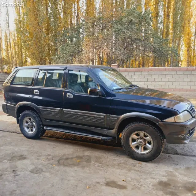 Ssang Yong Musso 2000 · 2.0 MT