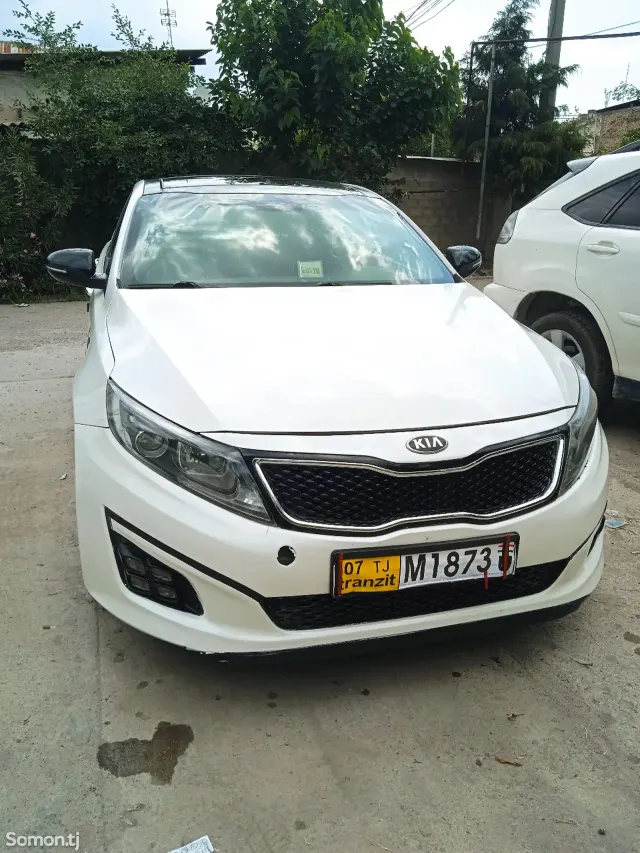 Kia K5 2012 · 2.0 AT