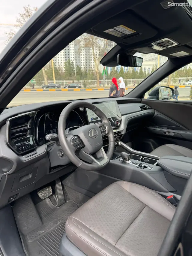 Lexus TX series 2024 · 2.4 AT