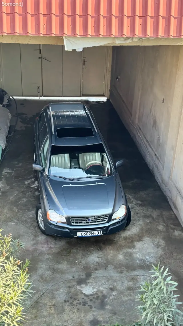 Volvo XC90 2004 · 2.9 AT