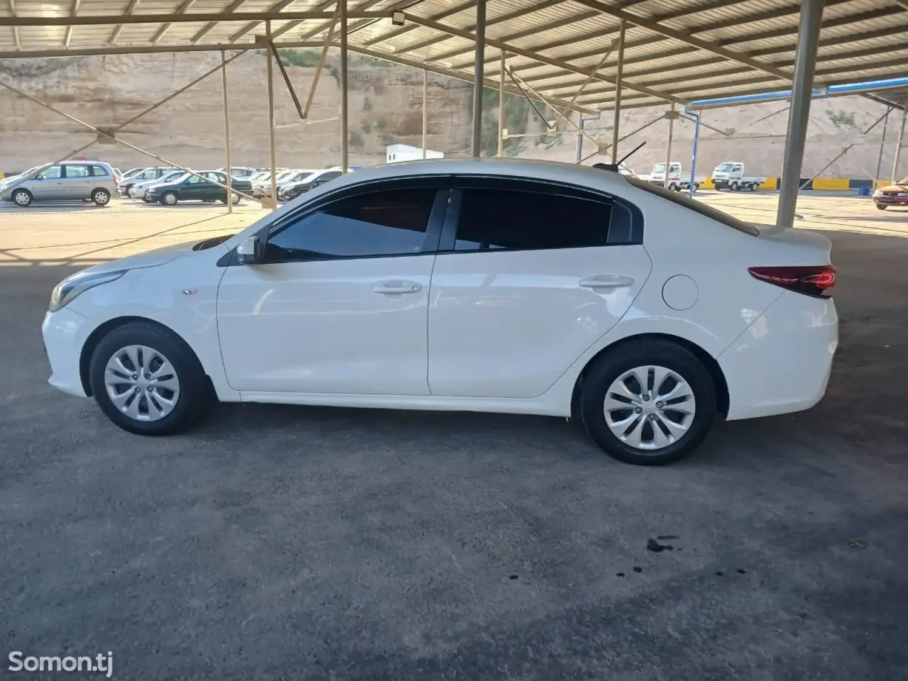 Kia Rio 2019 · 1.6 AT