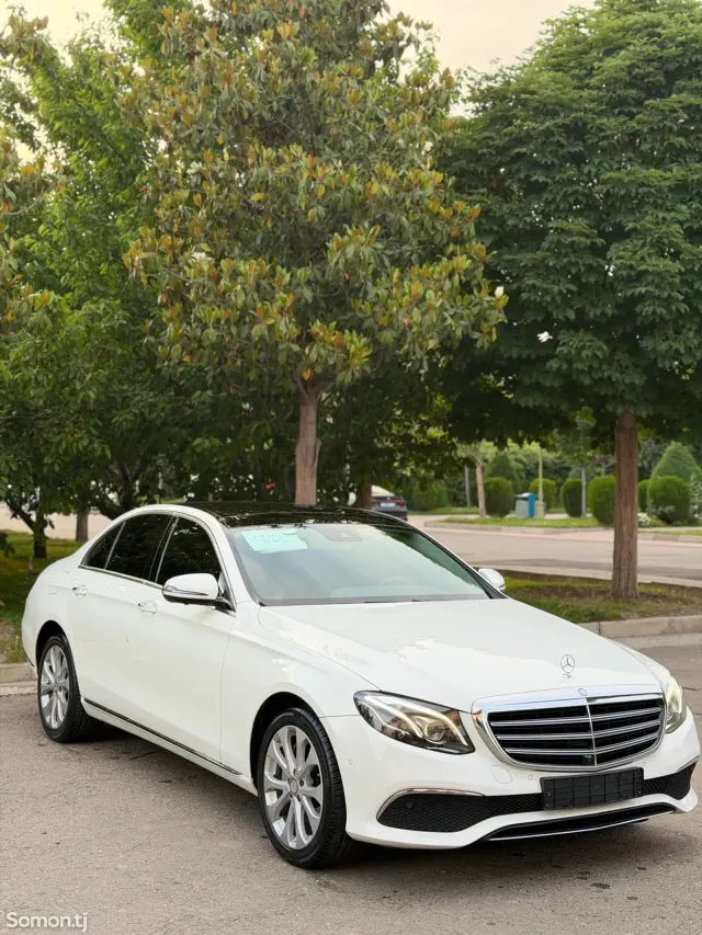 Mercedes-Benz E class 2017 · 3.0 AT
