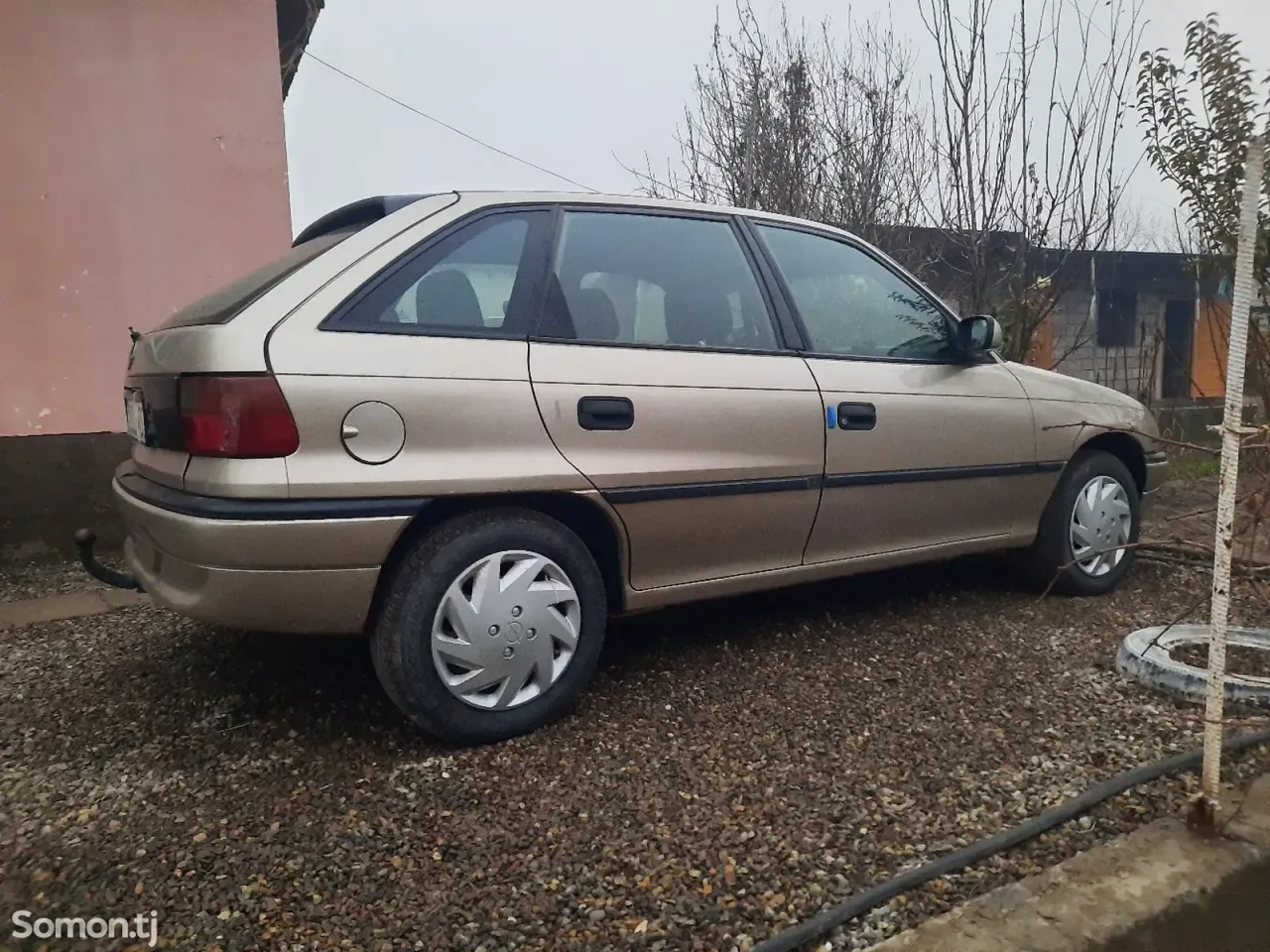 Opel Astra F 1997 · 1.6 MT