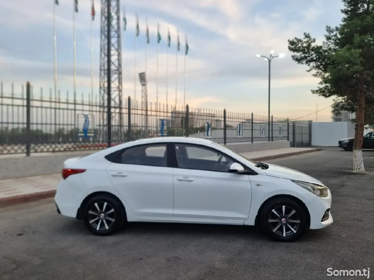 Hyundai Accent 2018 · 1.6 AT