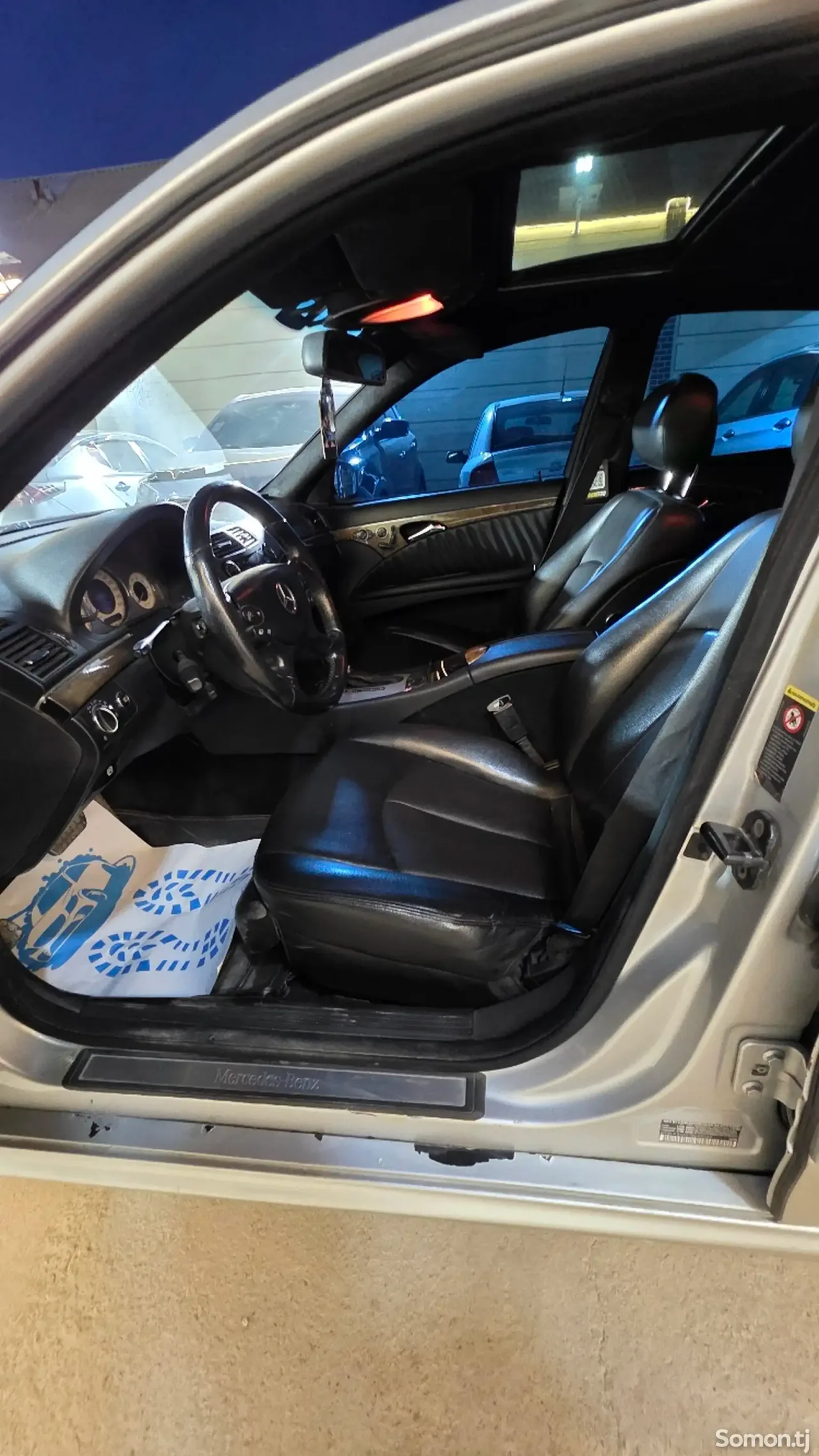 Mercedes-Benz E class 2007 · 3.5 AT