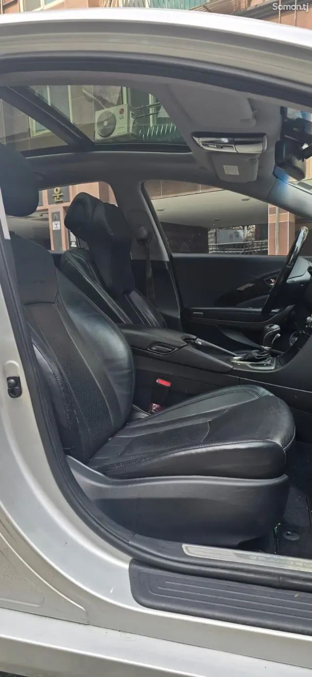 Hyundai Grandeur 2014 · 2.5 AT