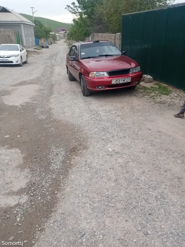 Daewoo Nexia 1996 · 1.6 MT