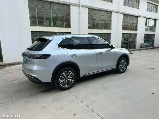 Geely Galaxy Starship 7 2025 · 1.5 AT