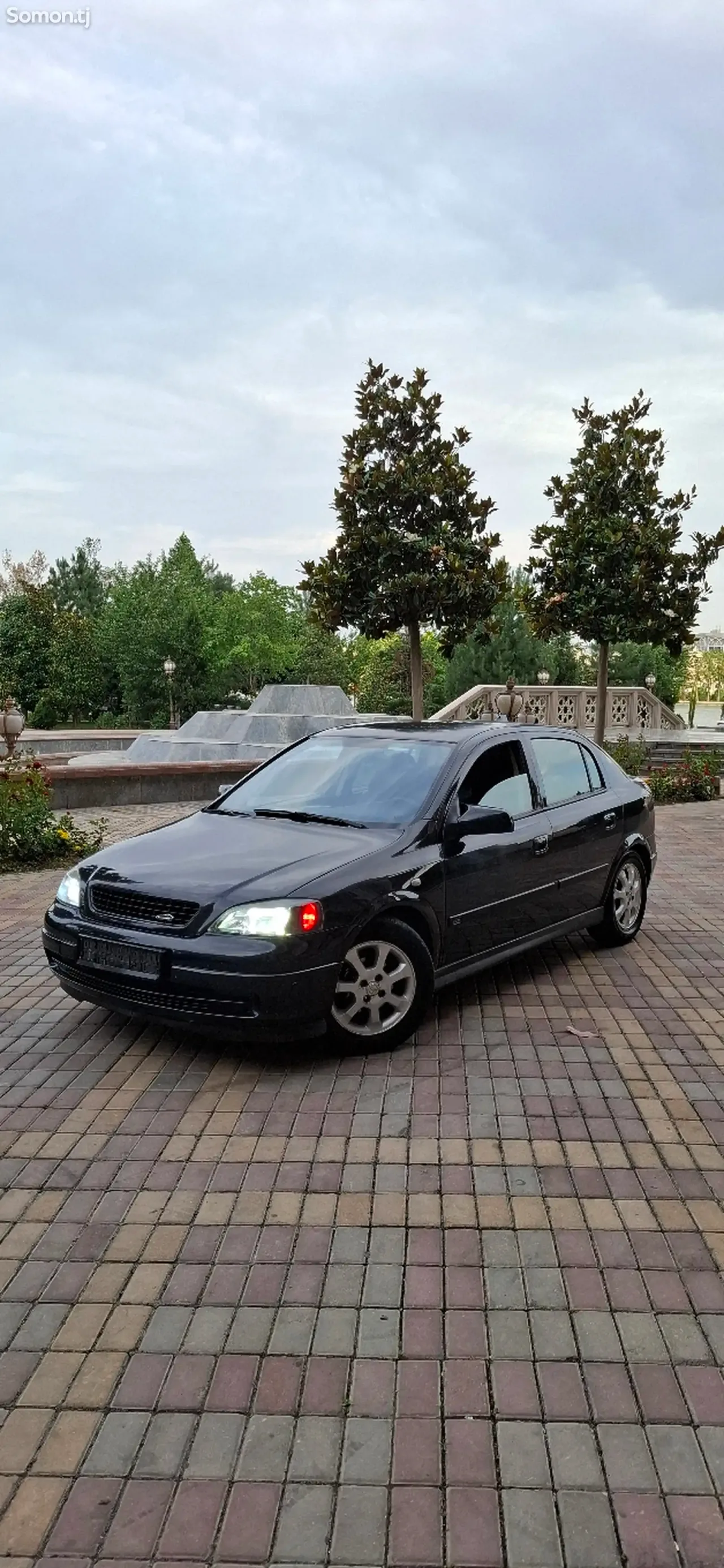 Opel Astra G 1999 · 1.6 MT