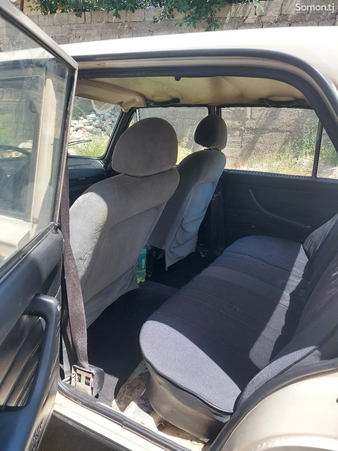 Lada (ВАЗ) 2106 1991 · 1.6 MT