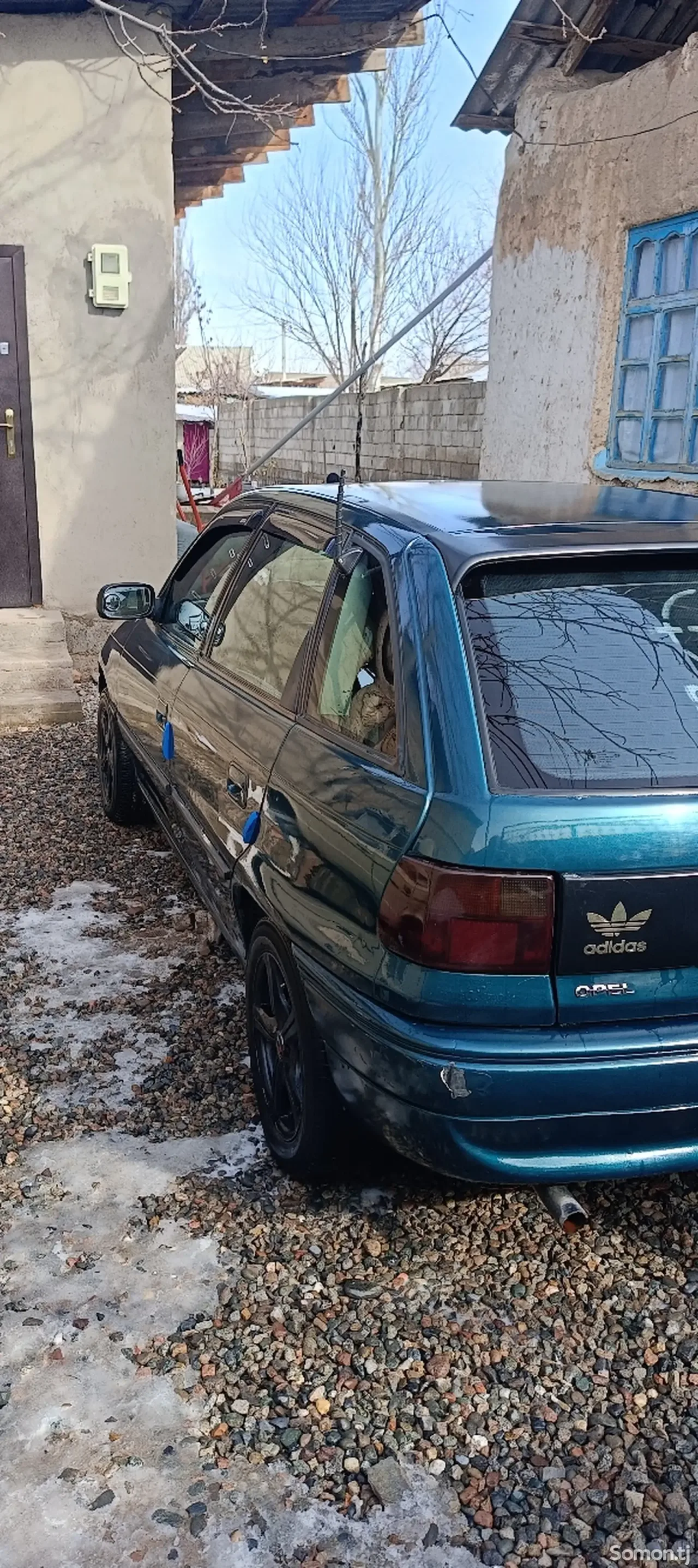 Opel Astra F 1997 · 1.6 MT
