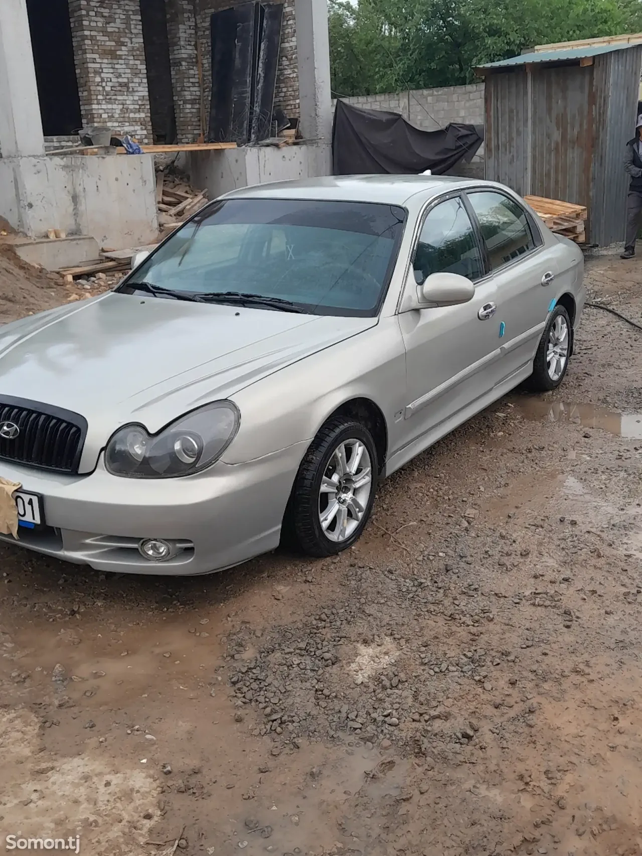 Hyundai Sonata 2004 · 2.0 MT