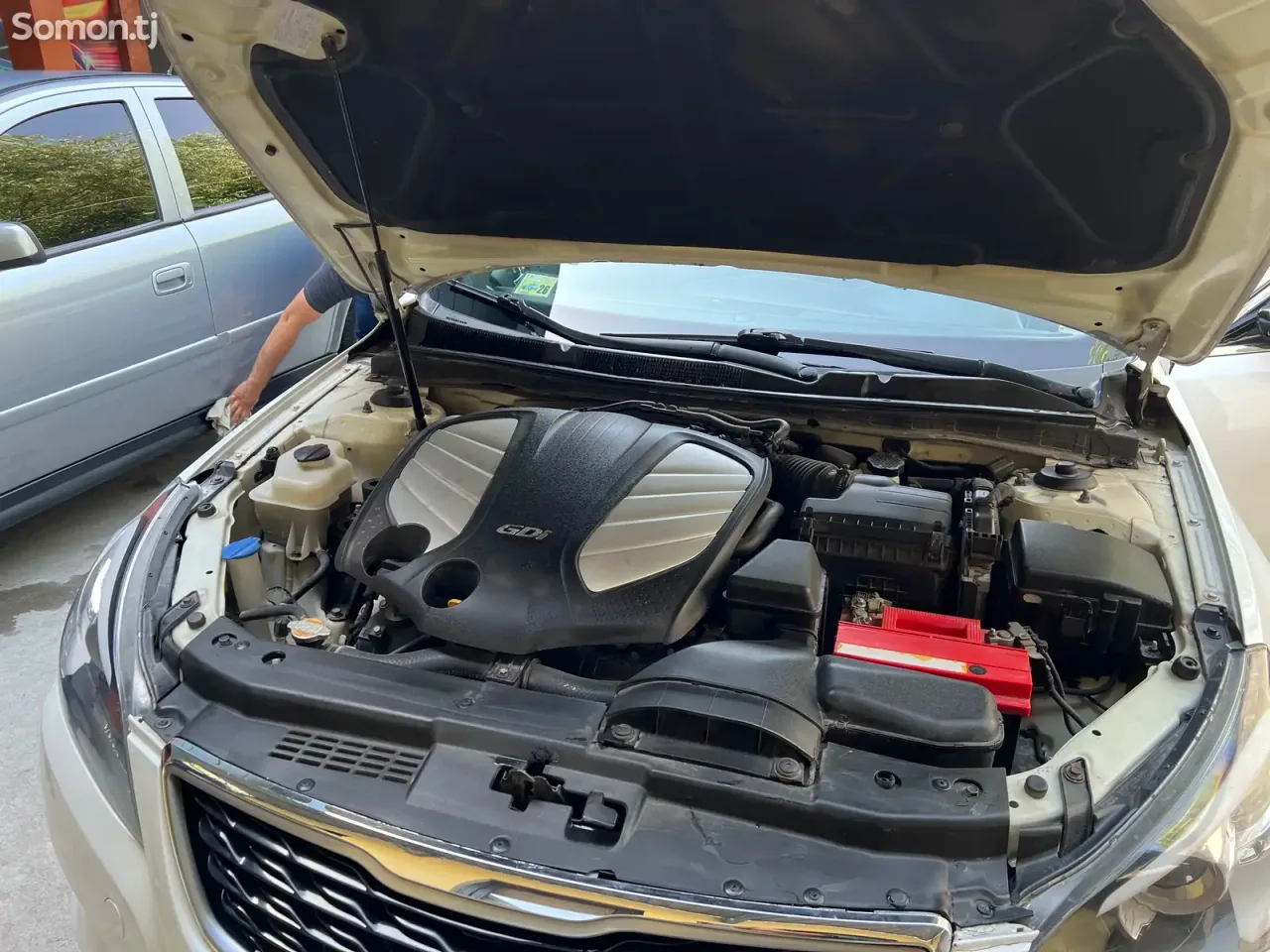 Kia K7 2011 · 3.3 AT