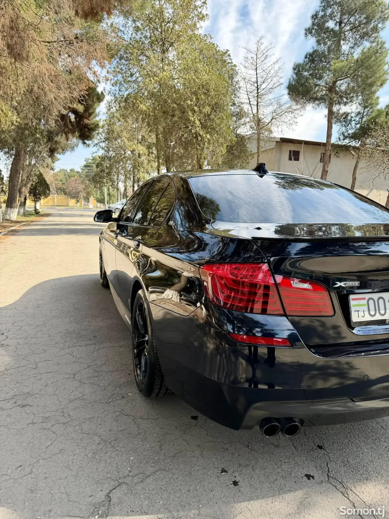 BMW 5 series 2016 · 2.0 AT