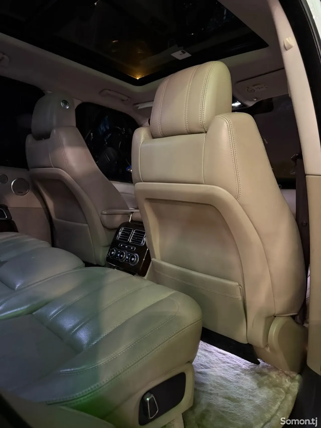 Land Rover Vogue 2014 · 5.0 AT