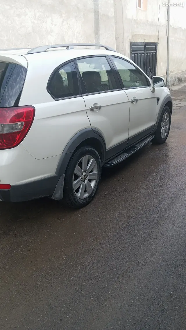 Chevrolet Captiva 2008 · 2.2 AT