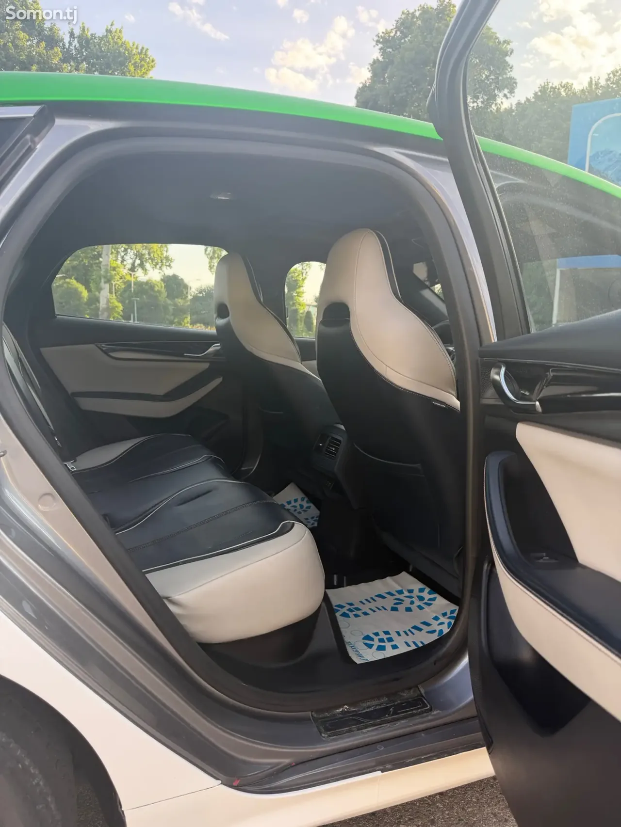 BYD Qin Plus 2022 · AT
