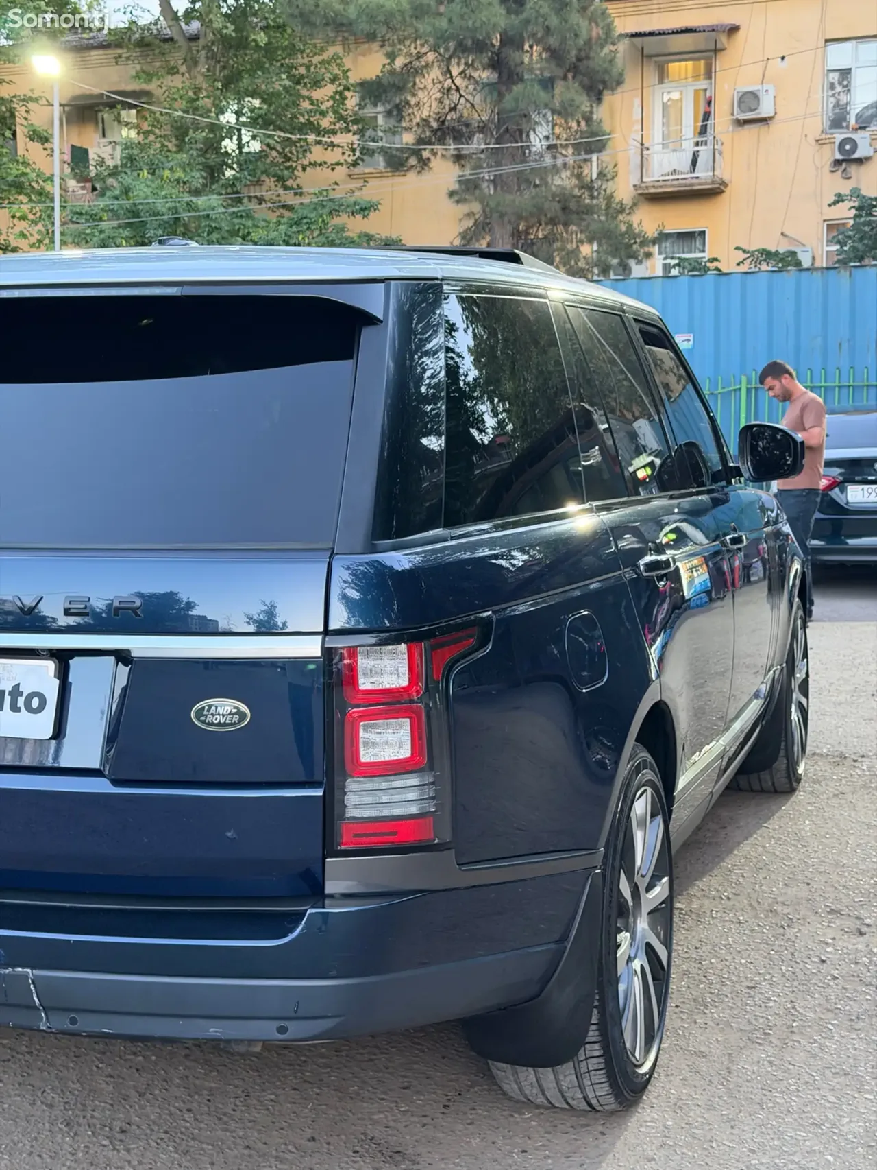 Land Rover Range Rover 2015 · 5.0 AT