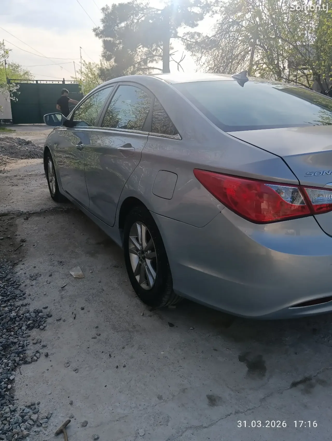 Hyundai Sonata 2012 · 2.4 AT
