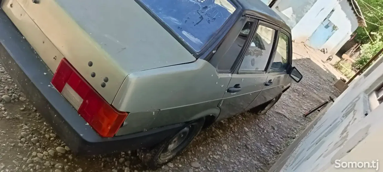 Lada (ВАЗ) 21099 2002 · 0.6 MT