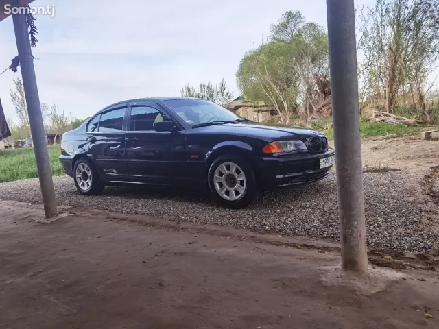 BMW 3 series 2000 · 1.8 MT