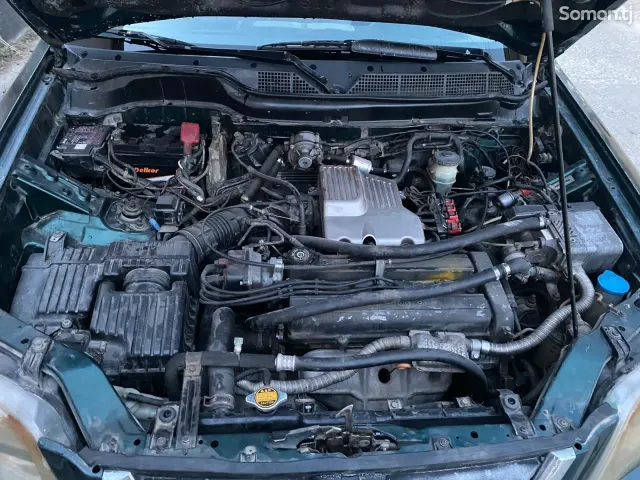 Honda CR-V 1999 · 2.0 MT