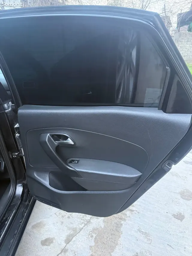 Volkswagen Polo 2019 · 1.6 AT