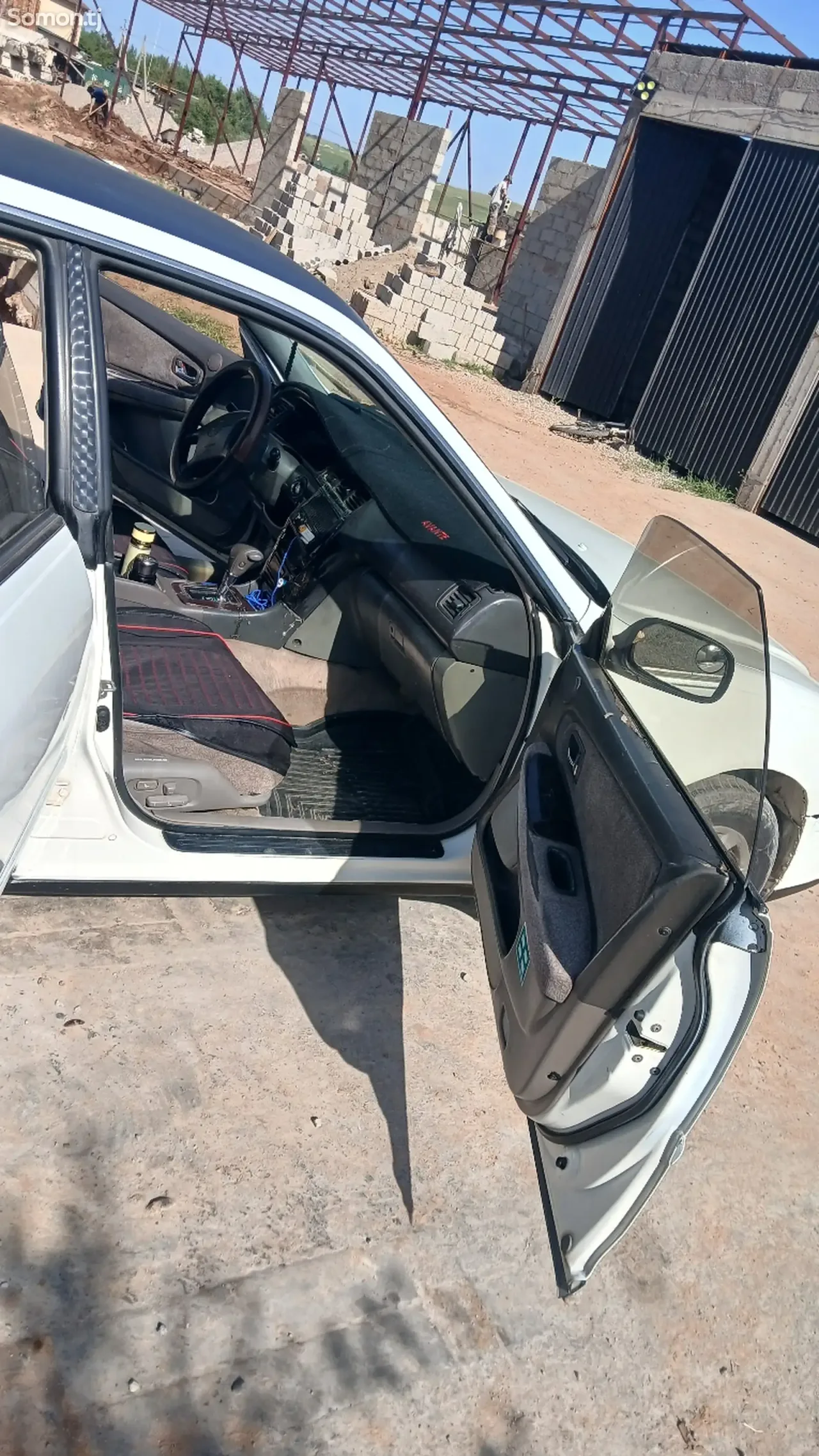 Toyota Mark II 1996 · 2.0 AT