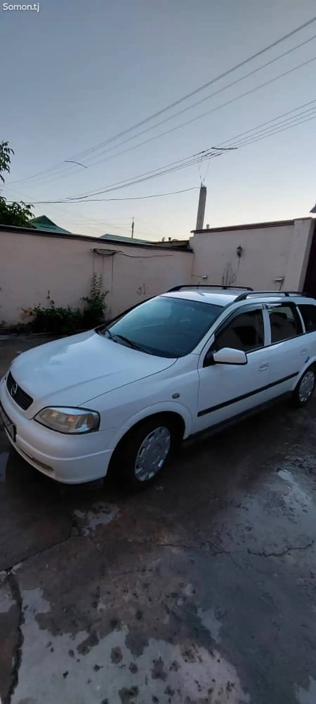 Opel Astra G 1999 · 1.6 MT