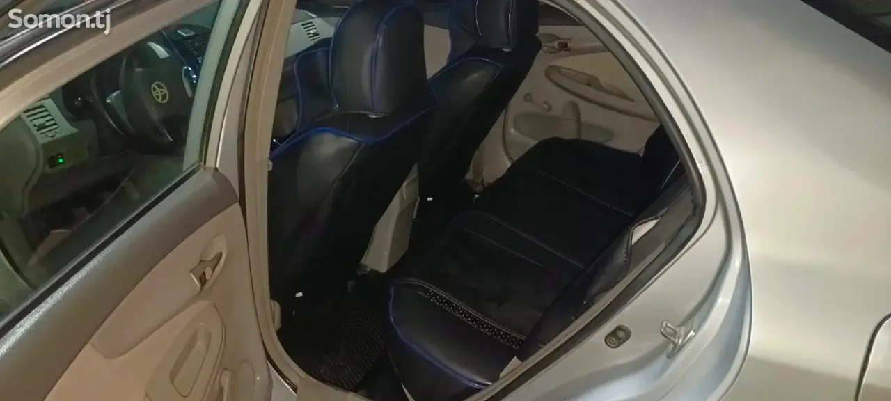 Toyota Corolla 2008 · 1.6 MT