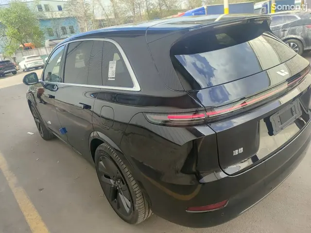 Li Auto (Lixiang) L7 2025 · 3.0 AMT
