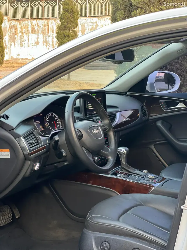 Audi A6 2014 · 3.0 AT
