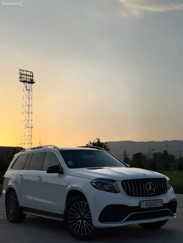 Mercedes-Benz GLS 2018 · 3.5 AT