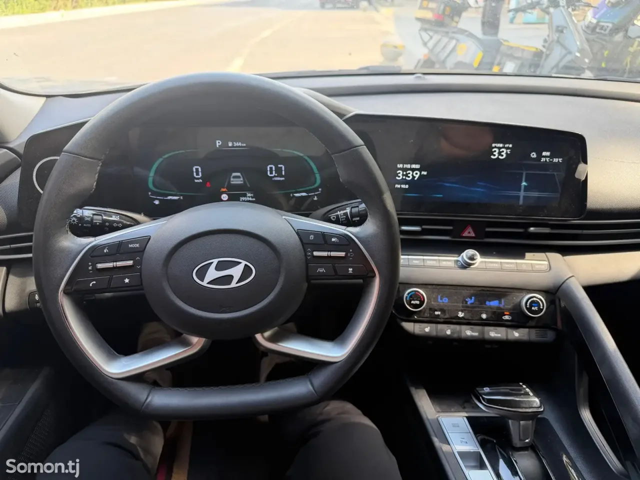 Hyundai Elantra 2024 · 1.5 CVT