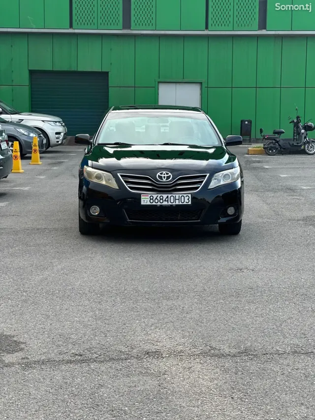 Toyota Camry 2009 · 2.4 AT