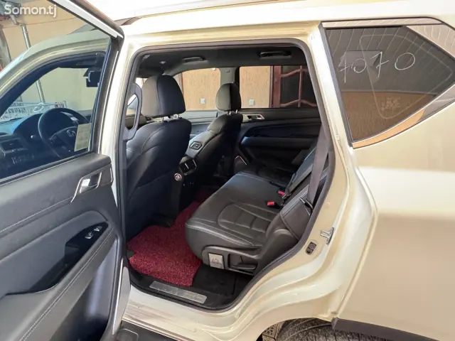 Ssang Yong Rexton 2018 · 2.2 AT