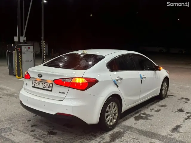 Kia K3 2014 · 1.6 AT