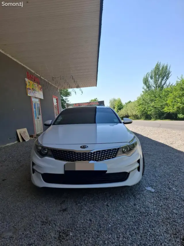 Kia Optima 2017 · 2.4 AT