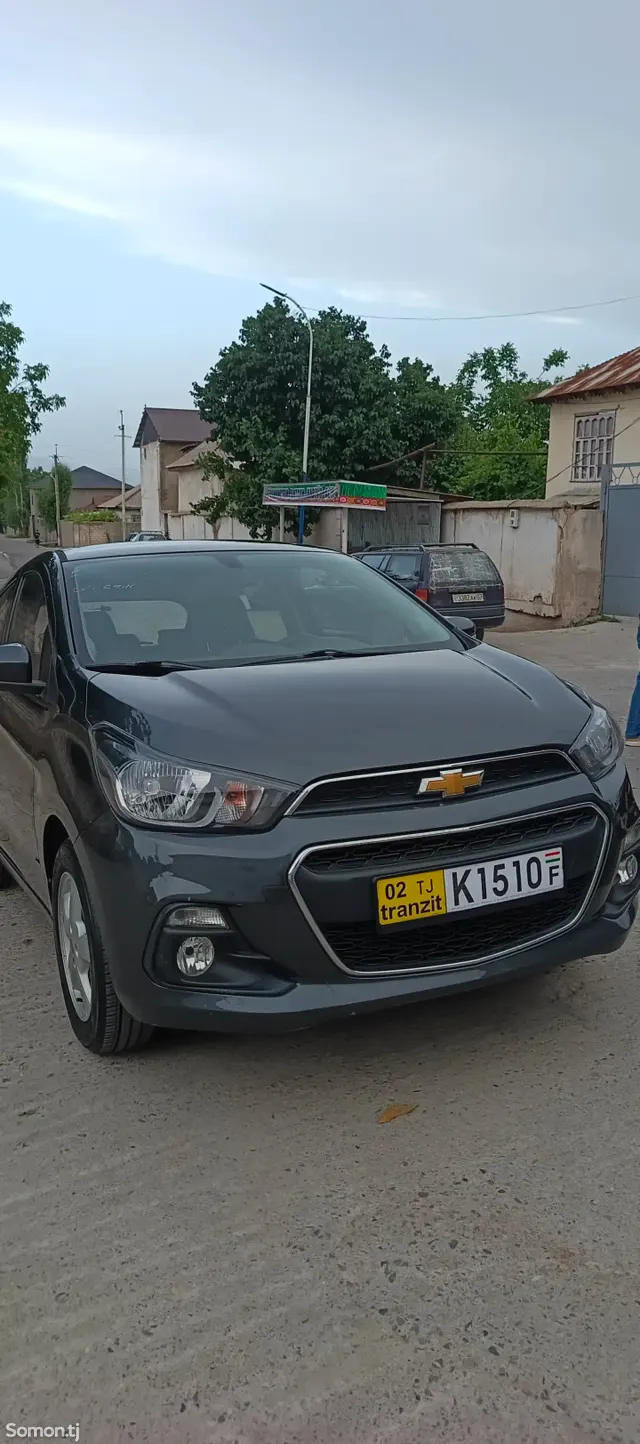 Chevrolet Spark 2016 · 1.3 AT