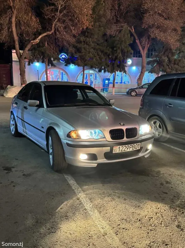 BMW 3 series 2000 · 1.8 MT